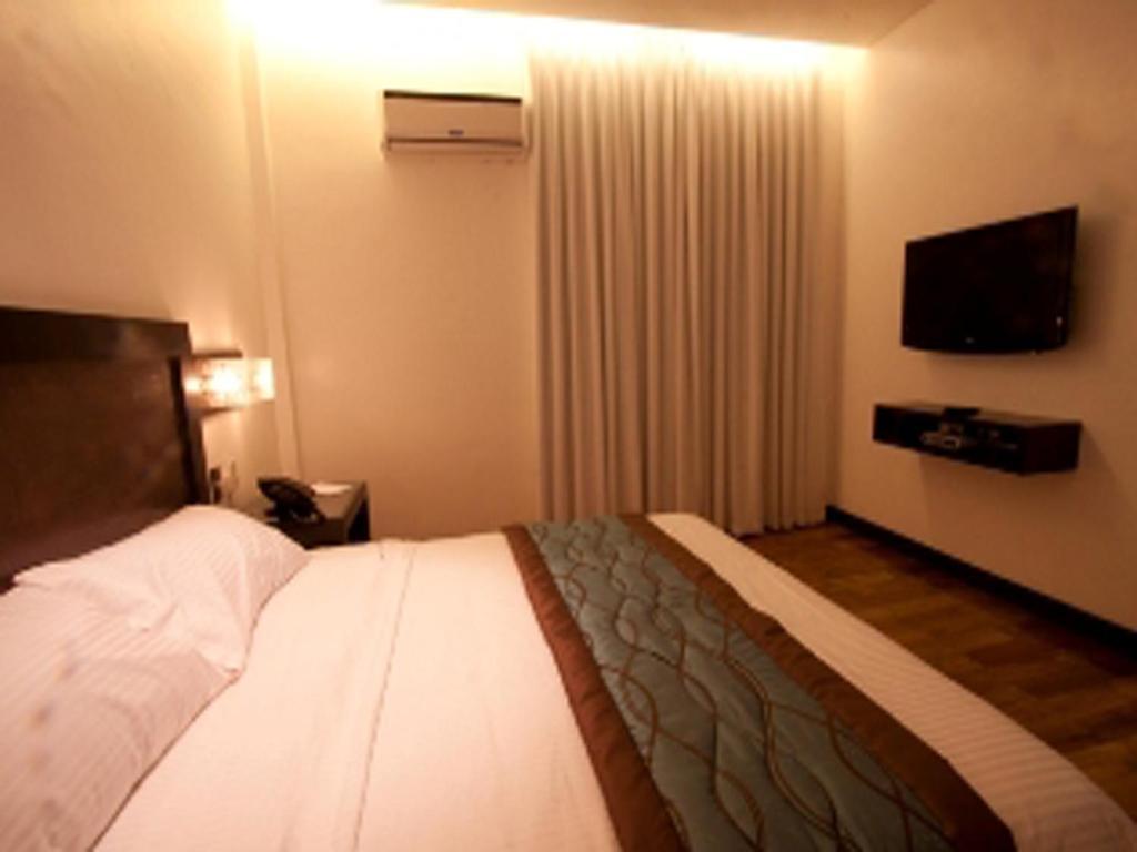 Century Hotel Angeles Kamer foto